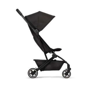 Joolz Aer buggy zwart zijaanzicht rugleuning recht