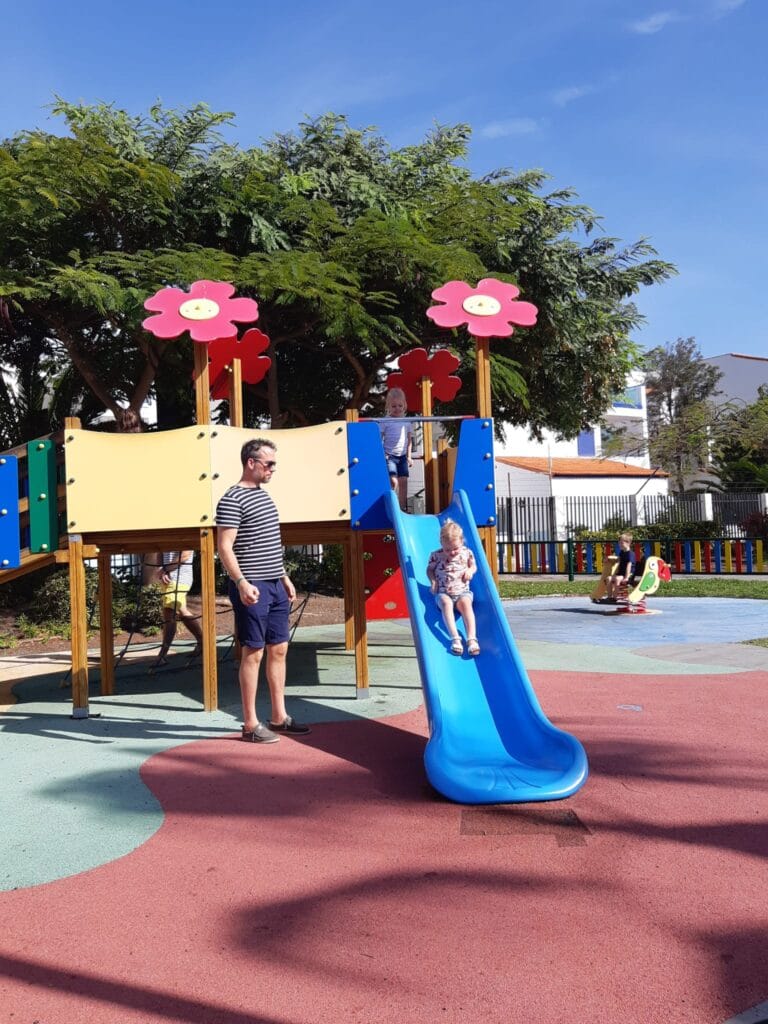 openbare speeltuin playa de las americas