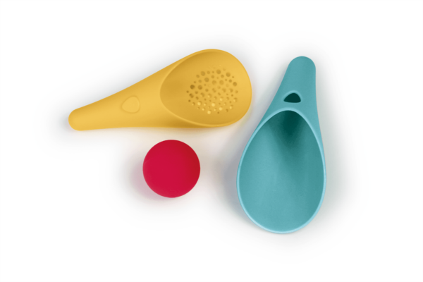 Quut-Cuppi-Banana-Blue -schep-met-zeef-bal