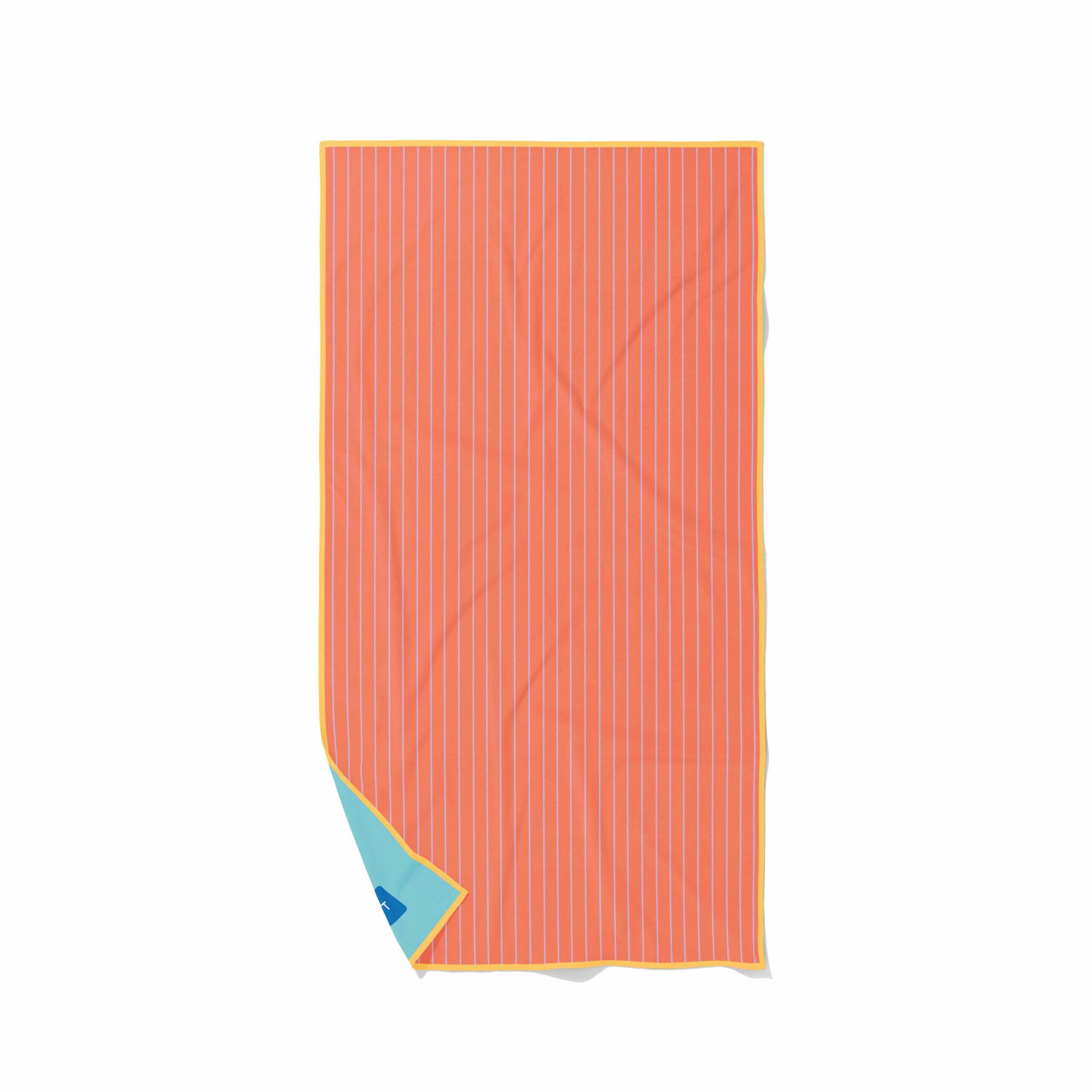 Quut-Playtowel L-180 x 100 cm snaackes&ladders-microvezel snel drogende handdoek