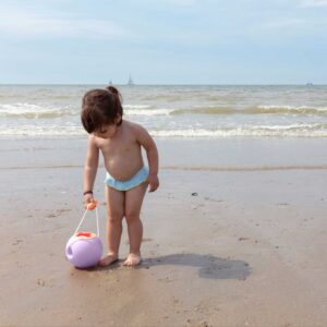 quut-ballo-duurzame-strandemmer-voor-kinderen