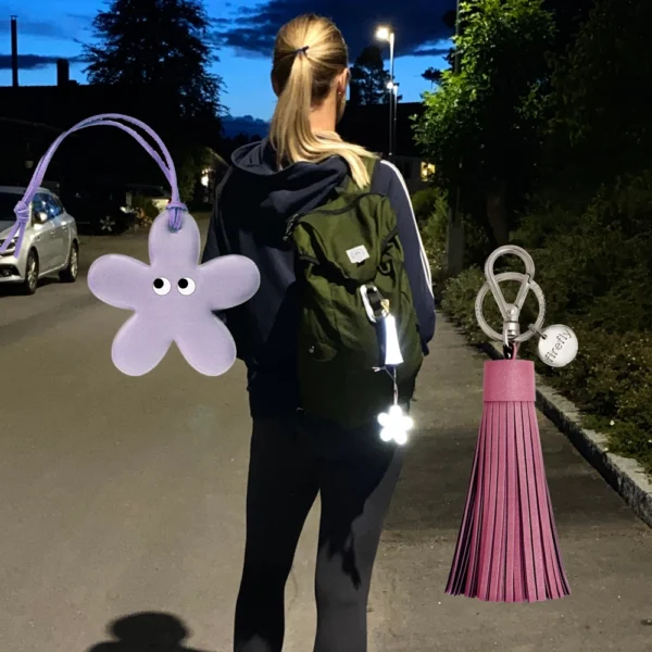 Firefly_Flower_reflector_lila_reflecterende_hanger_2