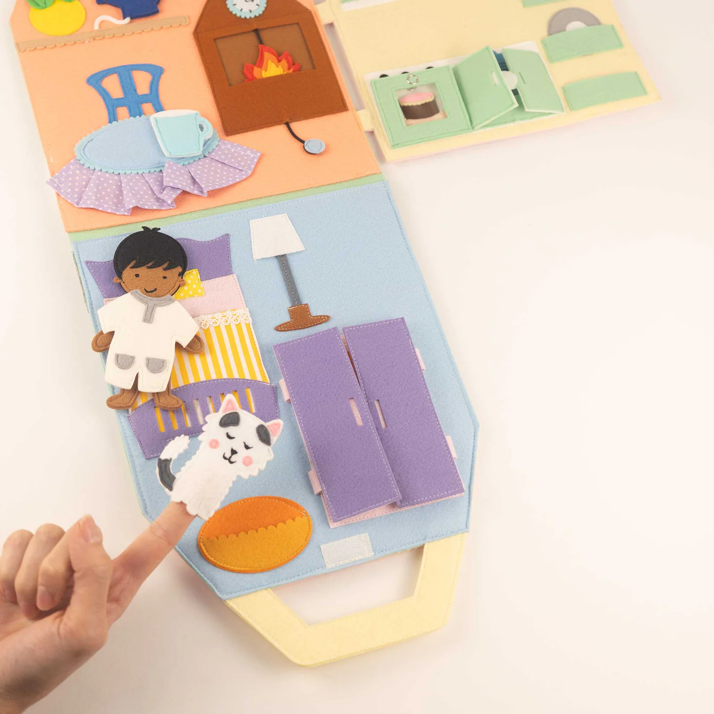 jolly-design-travel-buddy-poppenhuis-vanaf-18-maanden